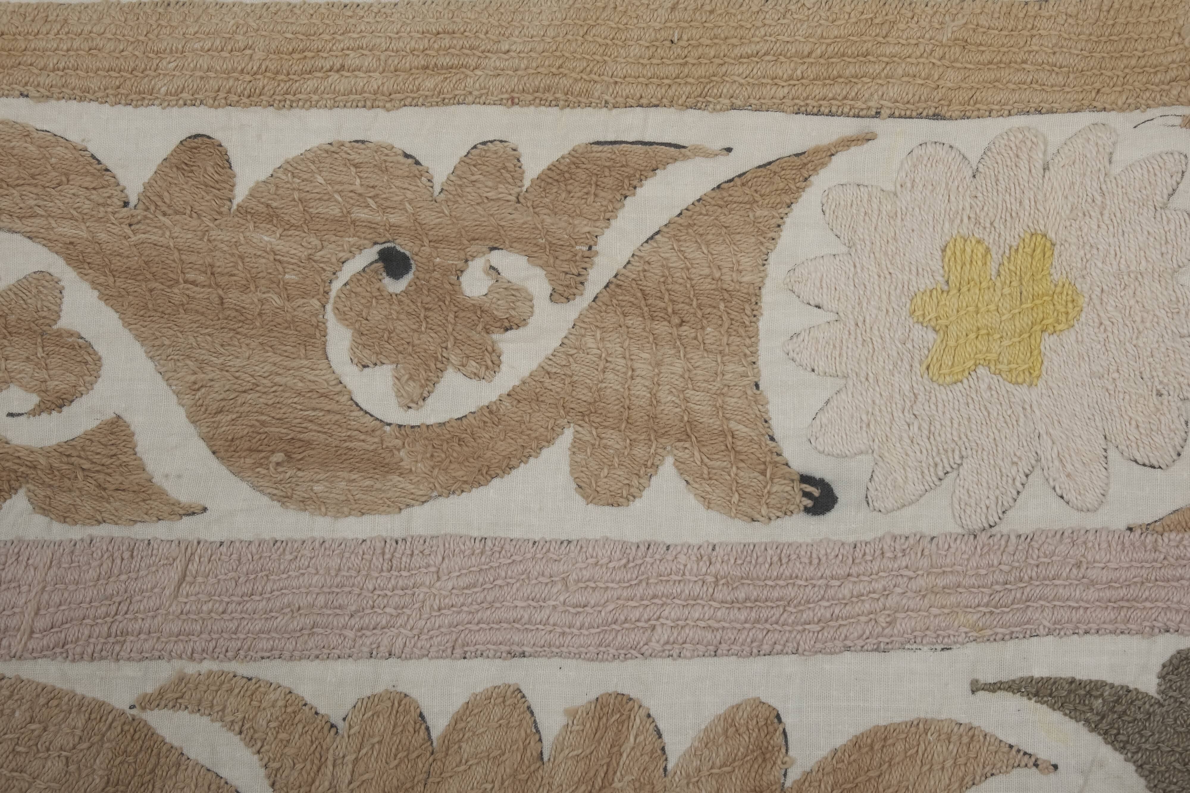 Suzani tapestry 146x150 cm