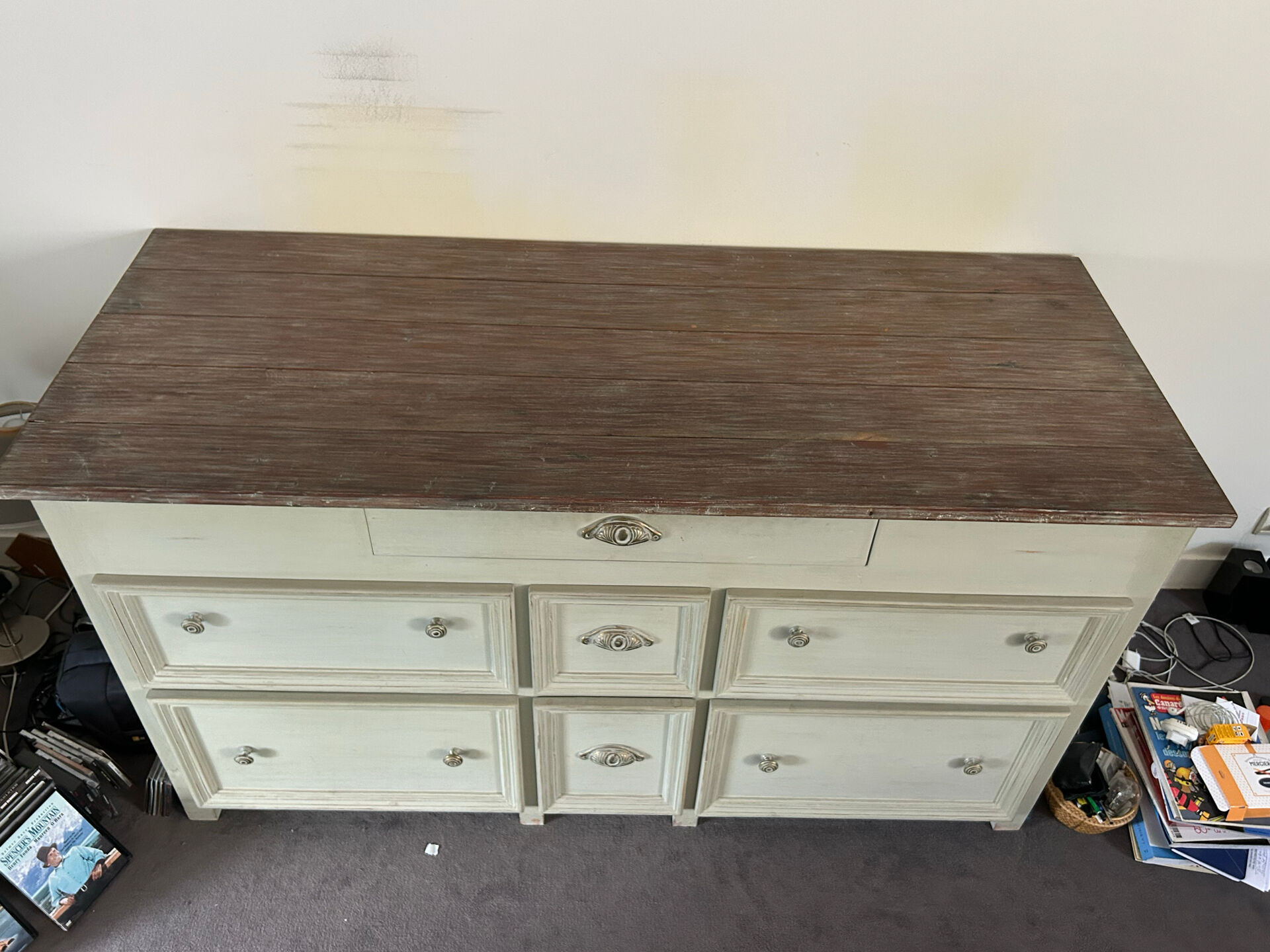 Commode blanc d’ivoire - 160x65cm - gris vert