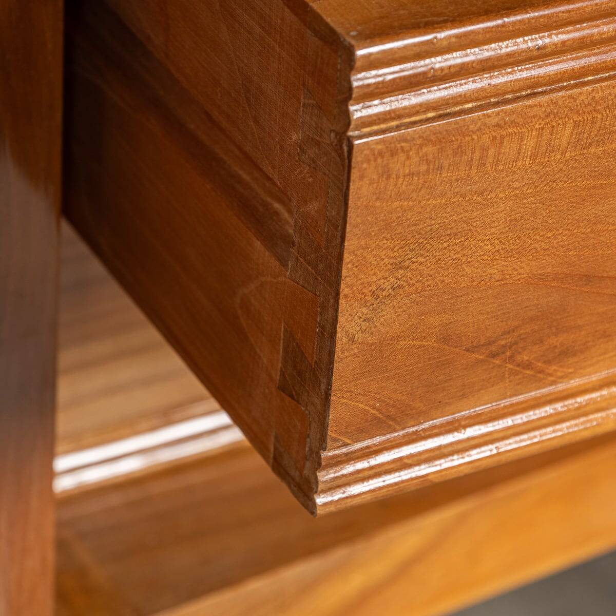 MID 20thC ITALIAN STRIPED WOODEN BUFFET BY PAOLO BUFFA c.1950