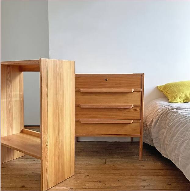 Vintage bookshelf/sideboard