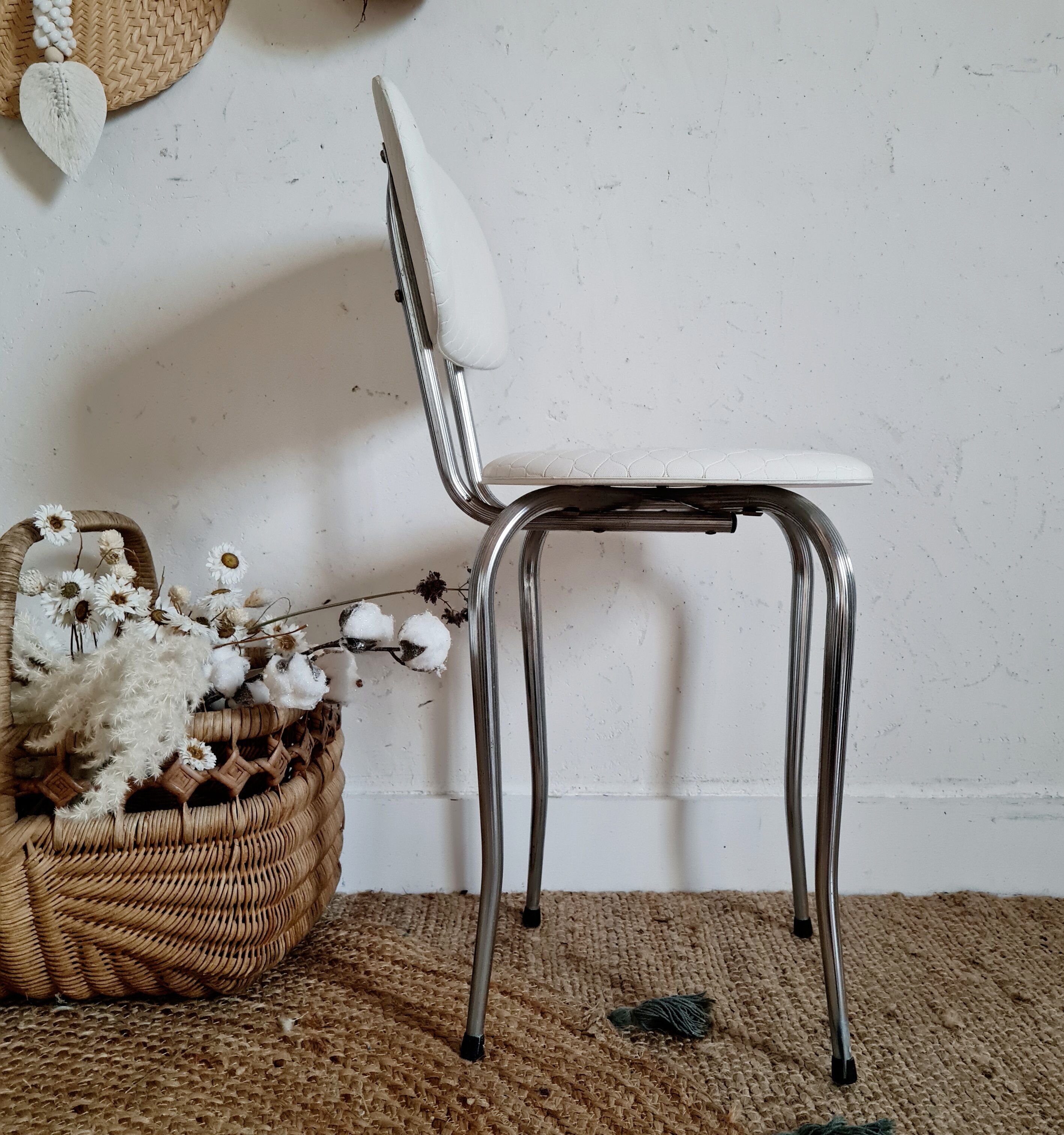 Retro 60s chair metal and white fabric