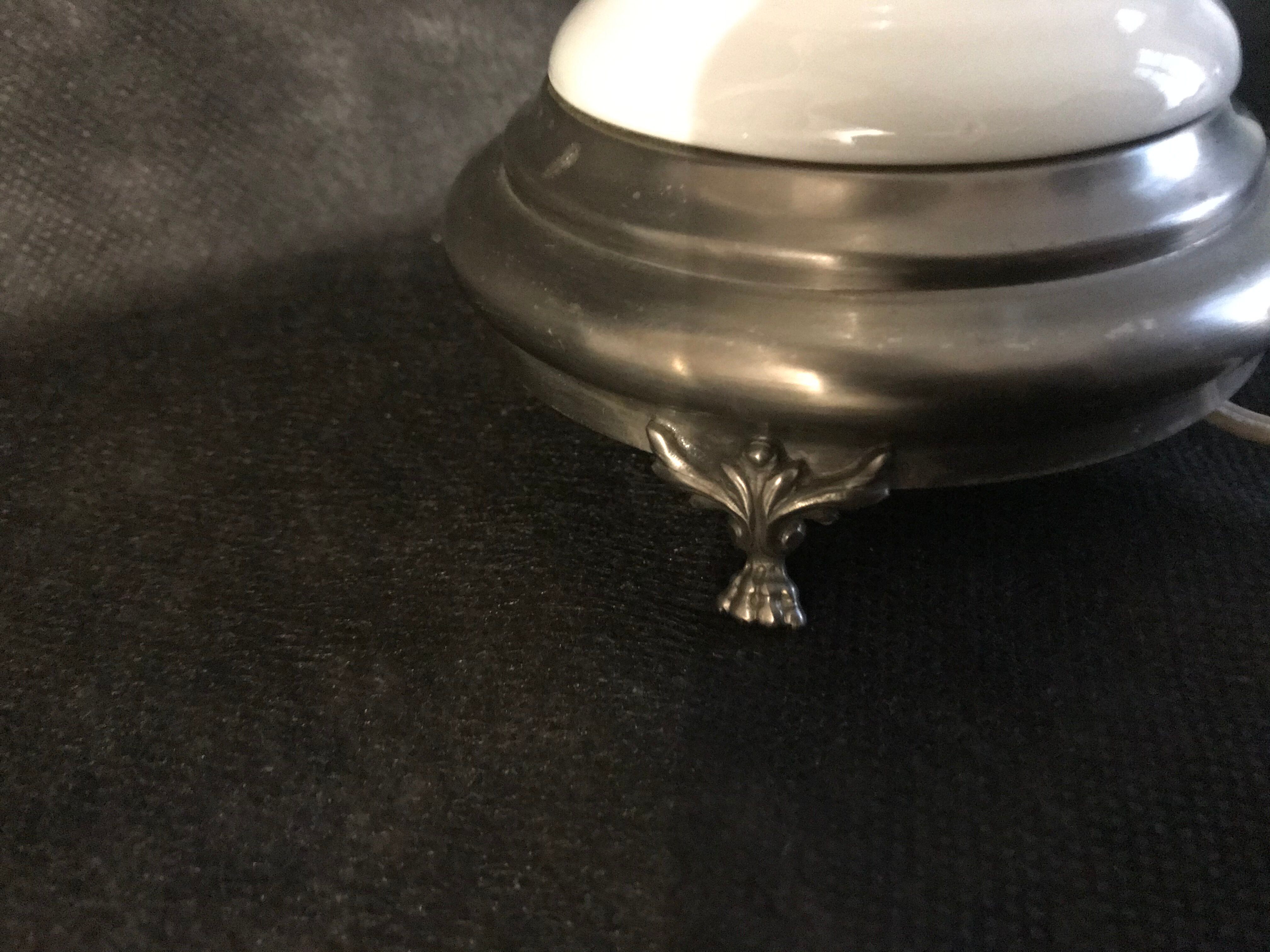 Hand-painted porcelain lamp