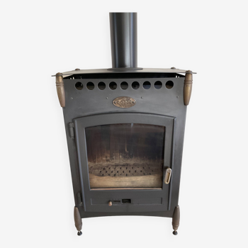 Wood stove