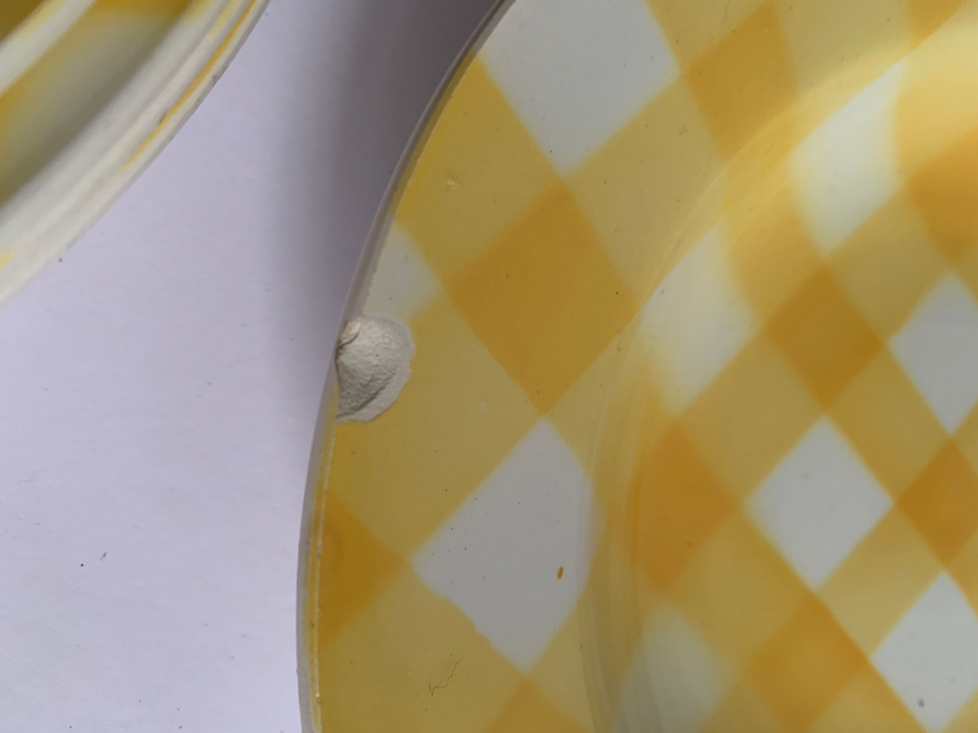 5 Digoin Sarreguemines plates