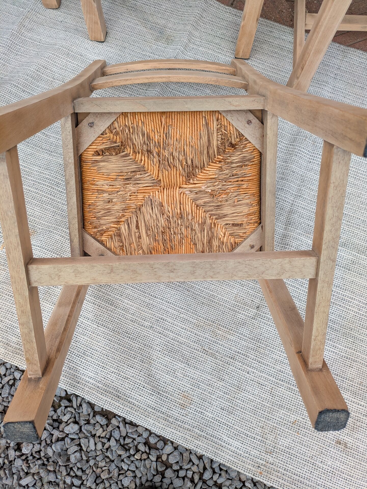 Set of 6 straw chairs