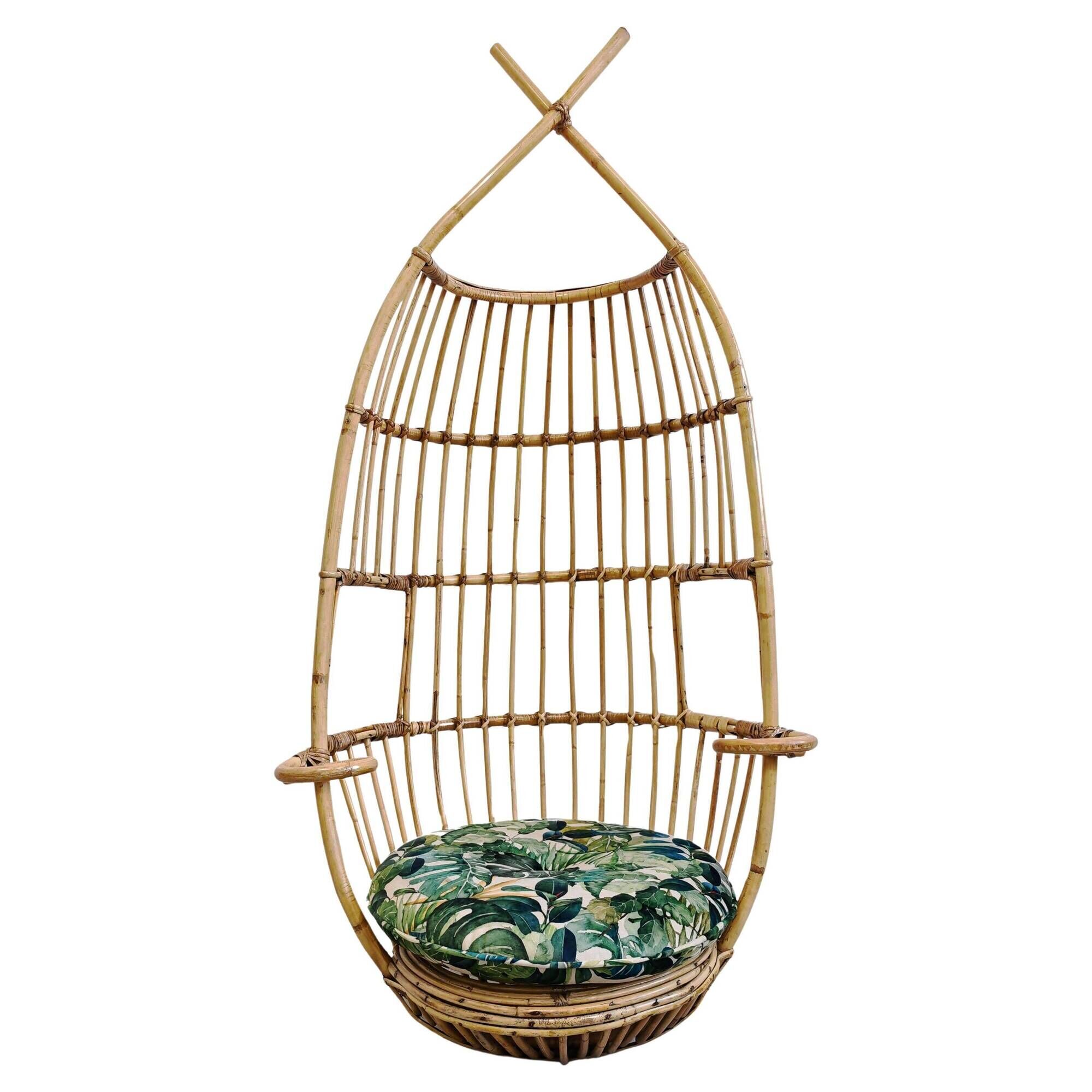 Mid Century hanging egg chair in bamboo by Fratelli Castano 1950s