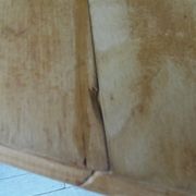 Round table with flaps