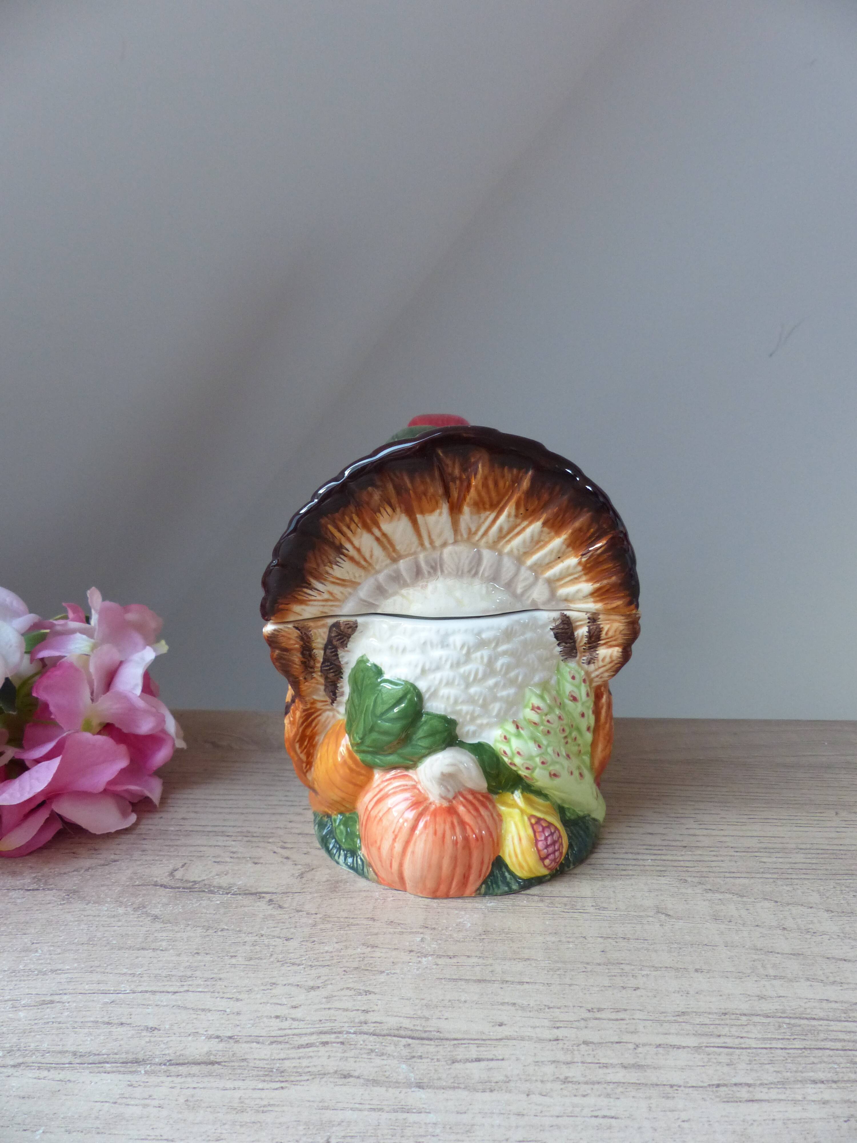 Gravy bowl, turkey shaped gravy boat, table serving dish, thanksgiving christmas turkey