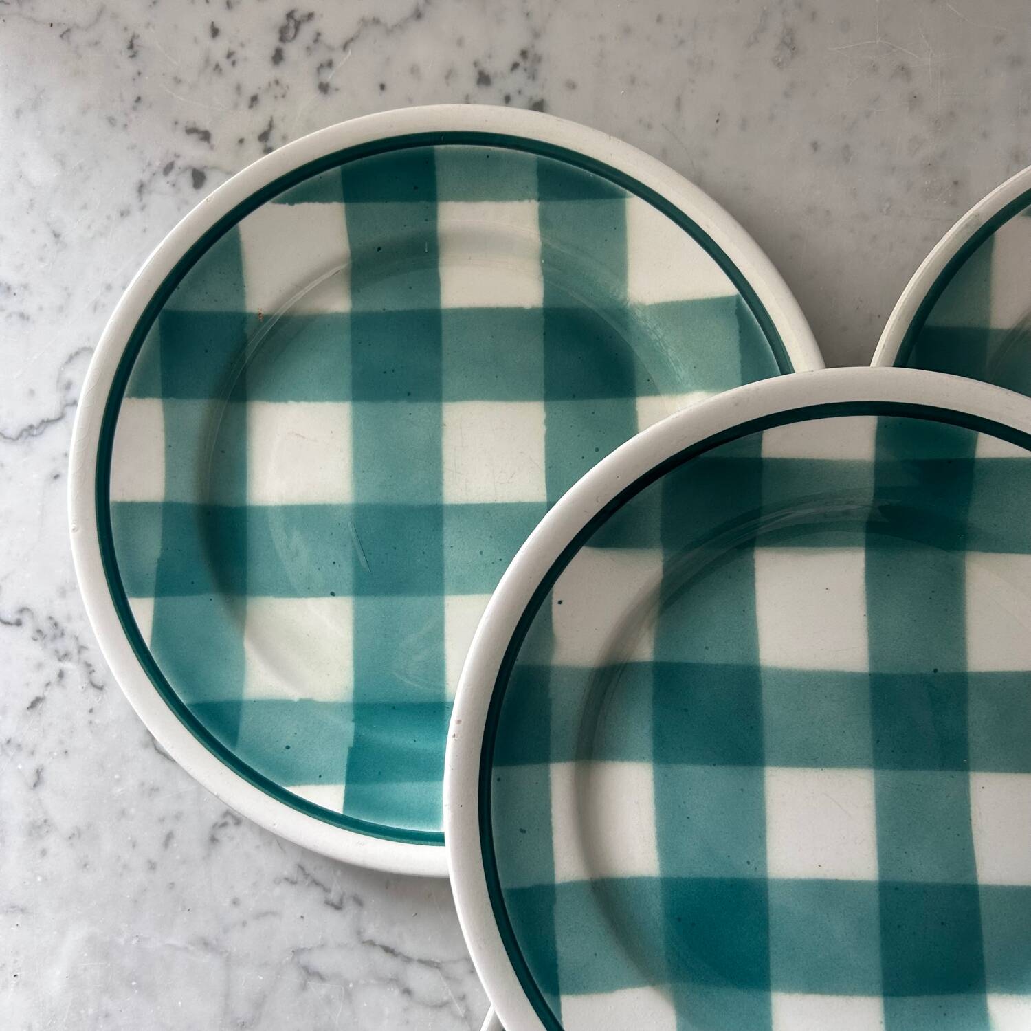 Service de 4 assiettes à carreaux