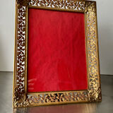 Vintage metal frame in gold colored brass 29.5 cm x 23 cm convex glass