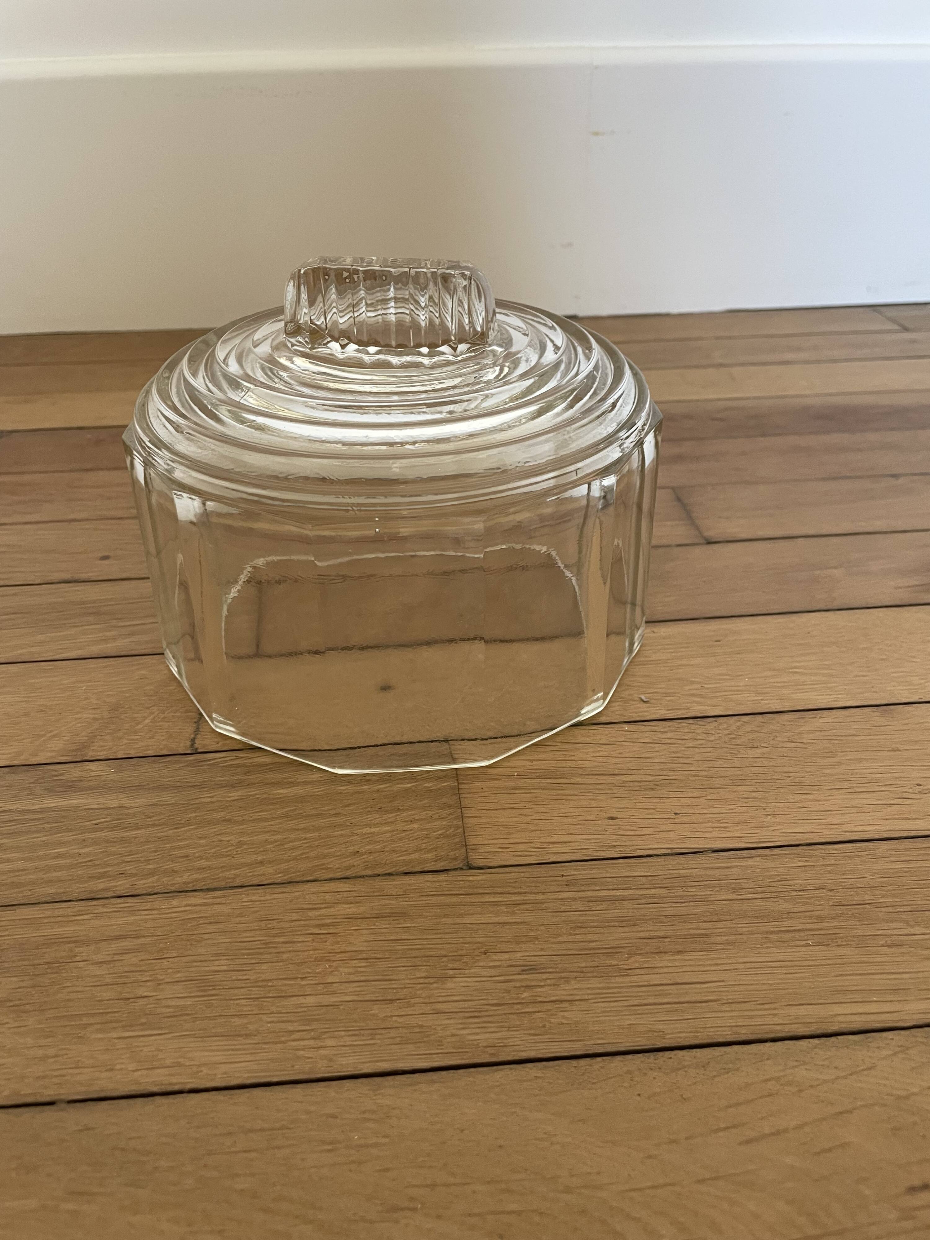 Art Deco glass cloche 251008