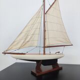 Model sailboat