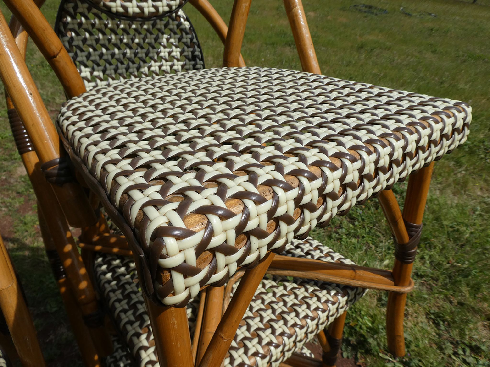 Set of 6 chairs bistro terrace "Parisian" rattan and brown braiding