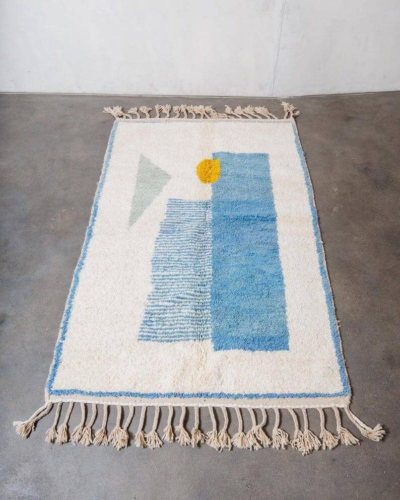 Handmade natural wool rug, size 200 x 300 cm