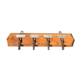 Towel rack