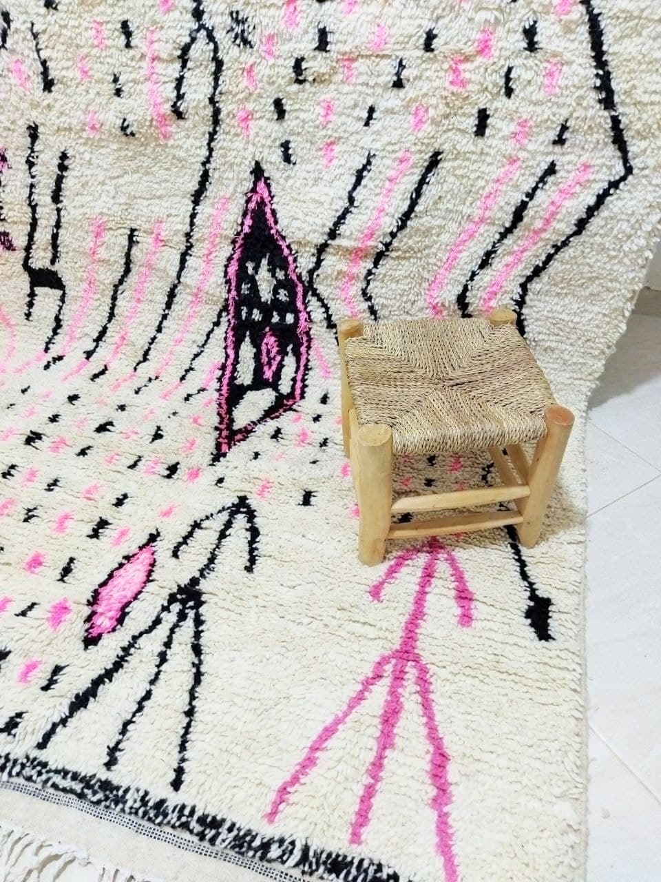 Moroccan berber carpet 254x147cm