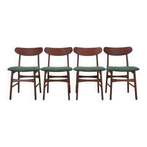 ensemble de quatre chaises