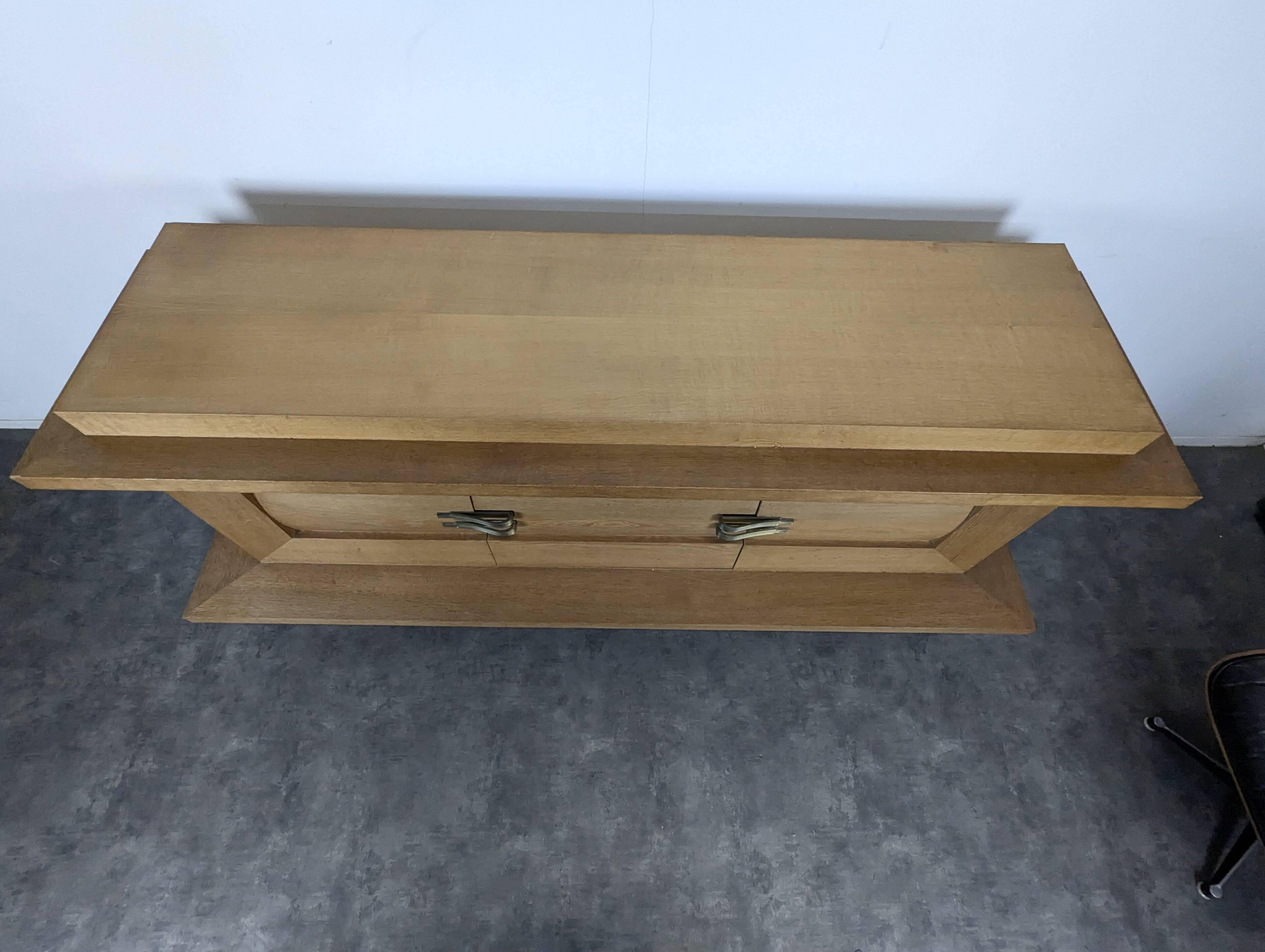 Enfilade moderniste période Perret en chêne clair