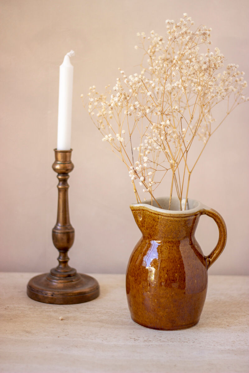 Pitcher in Berry sandstone