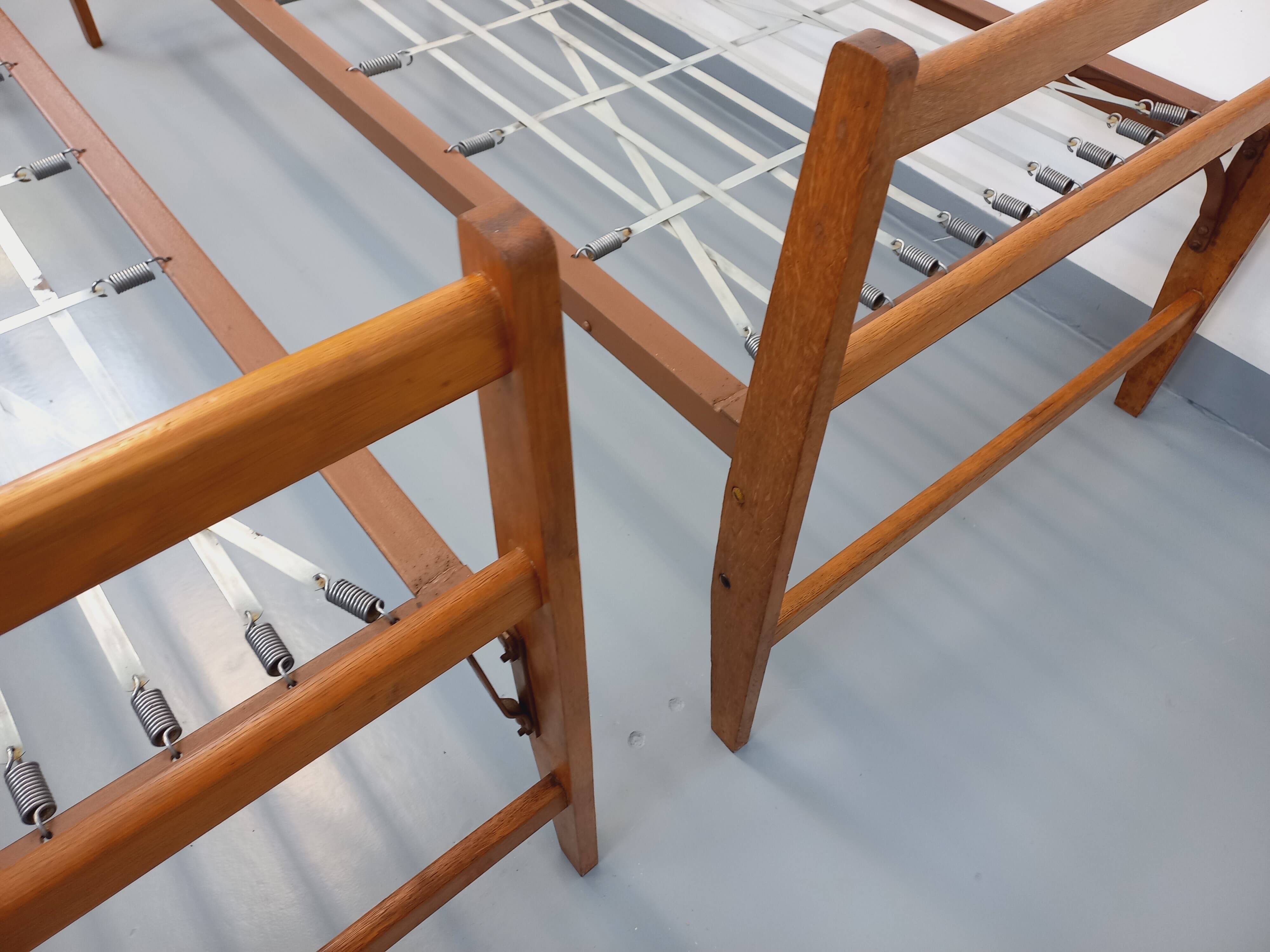 Pair of vintage stackable daybeds in oak wood and metal from the 60s