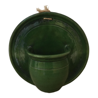 Aromatic plant holder