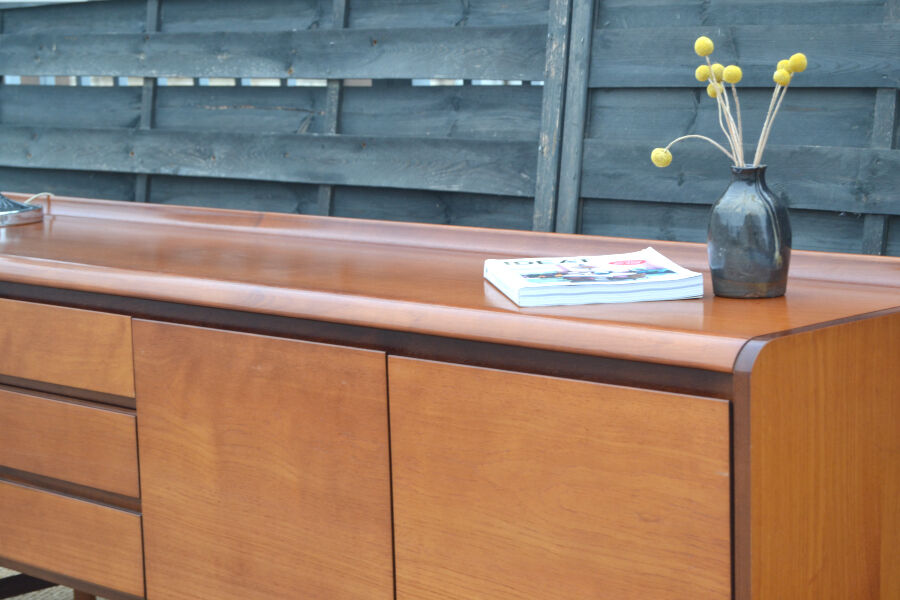 Sideboard by White & Newton curved 208 cm