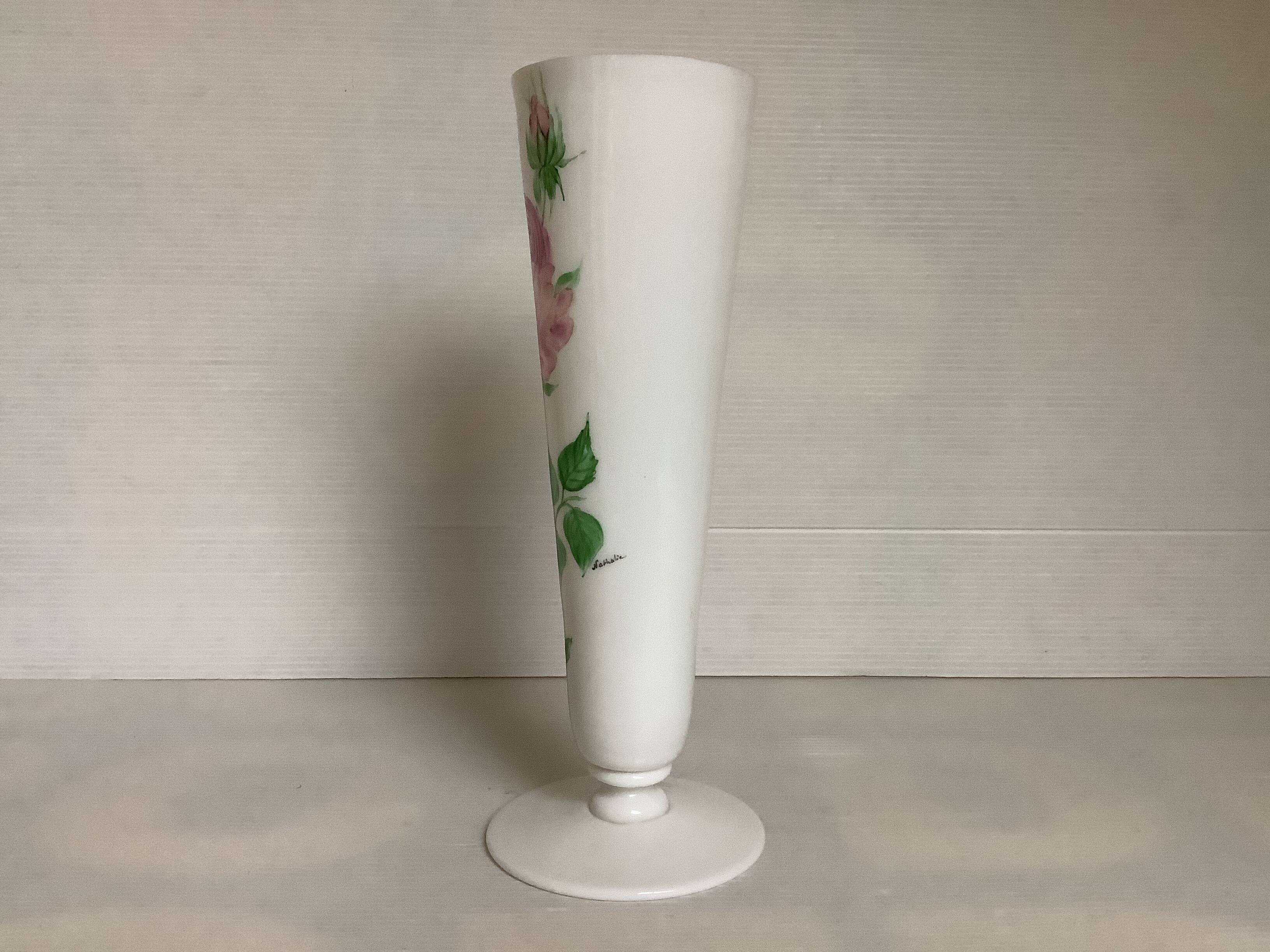 Vase roses roses opaline Orwal