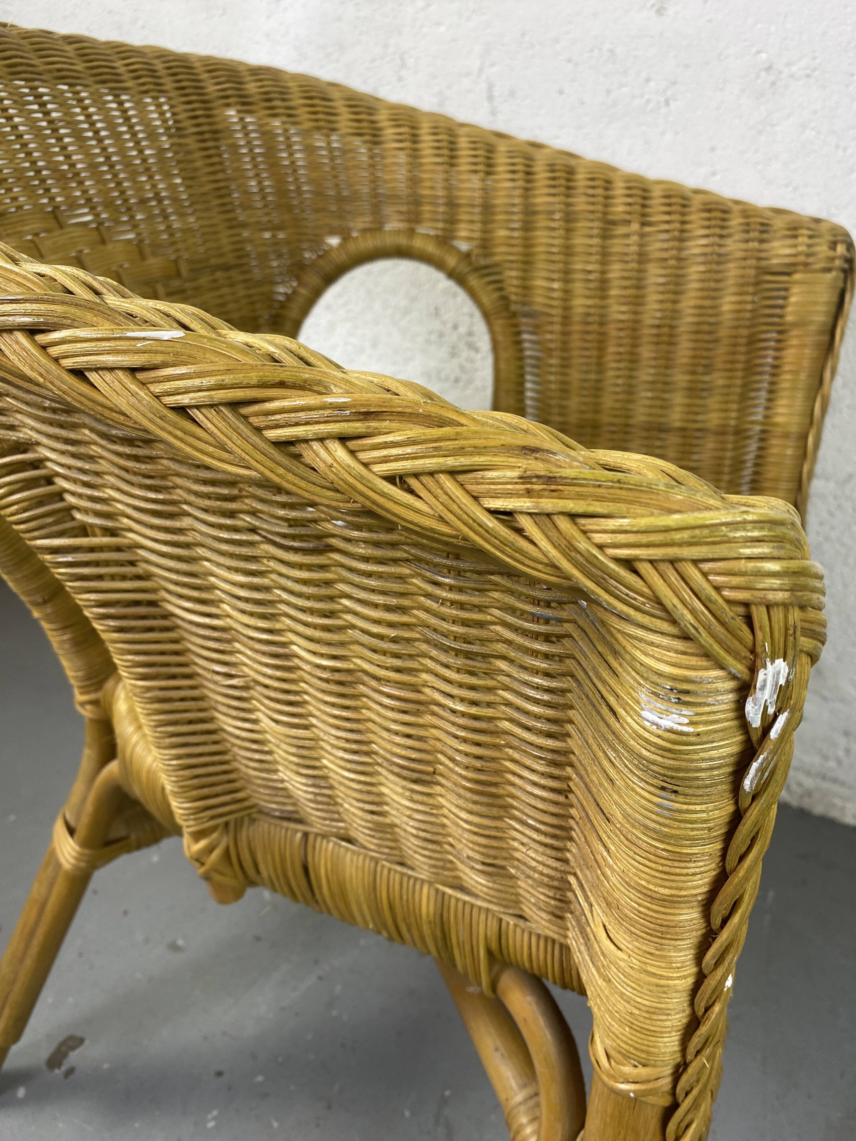 Rattan Gondola Chair