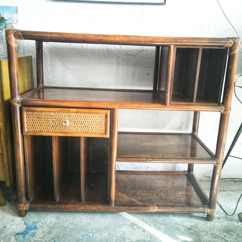 Hifi furniture in wood and rattan