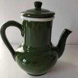 Coffee maker with filter