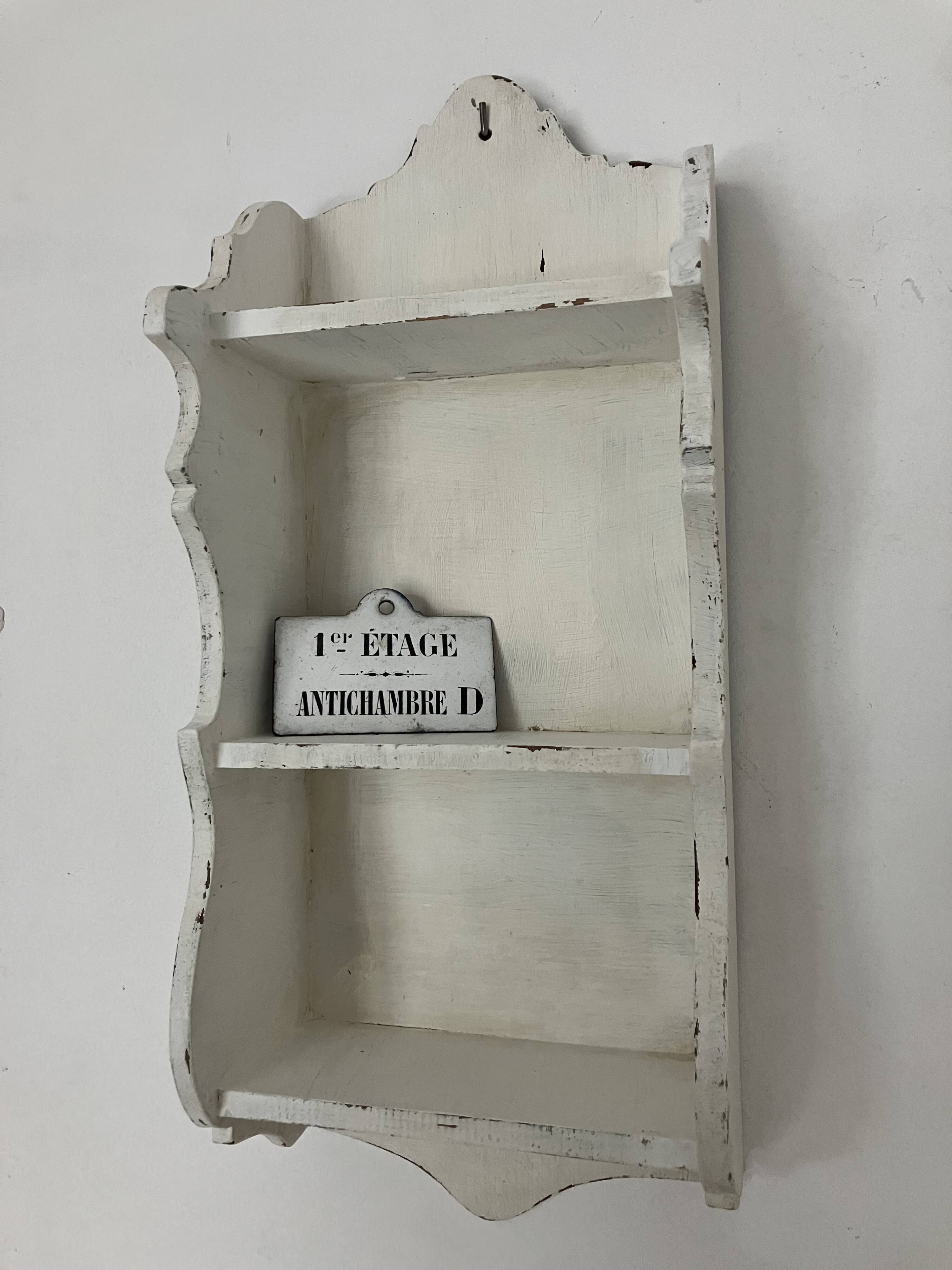 Etagère