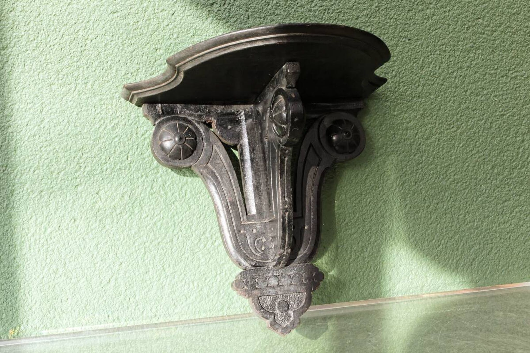 Console d'applique Napoléon III en bois noirci