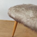 Tabouret tissu poilu, années 1960