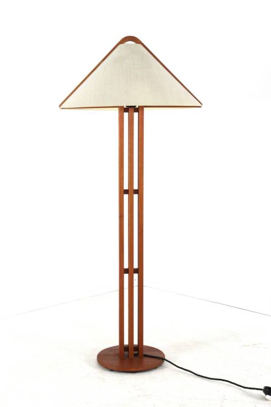 Lampe de sol Domus