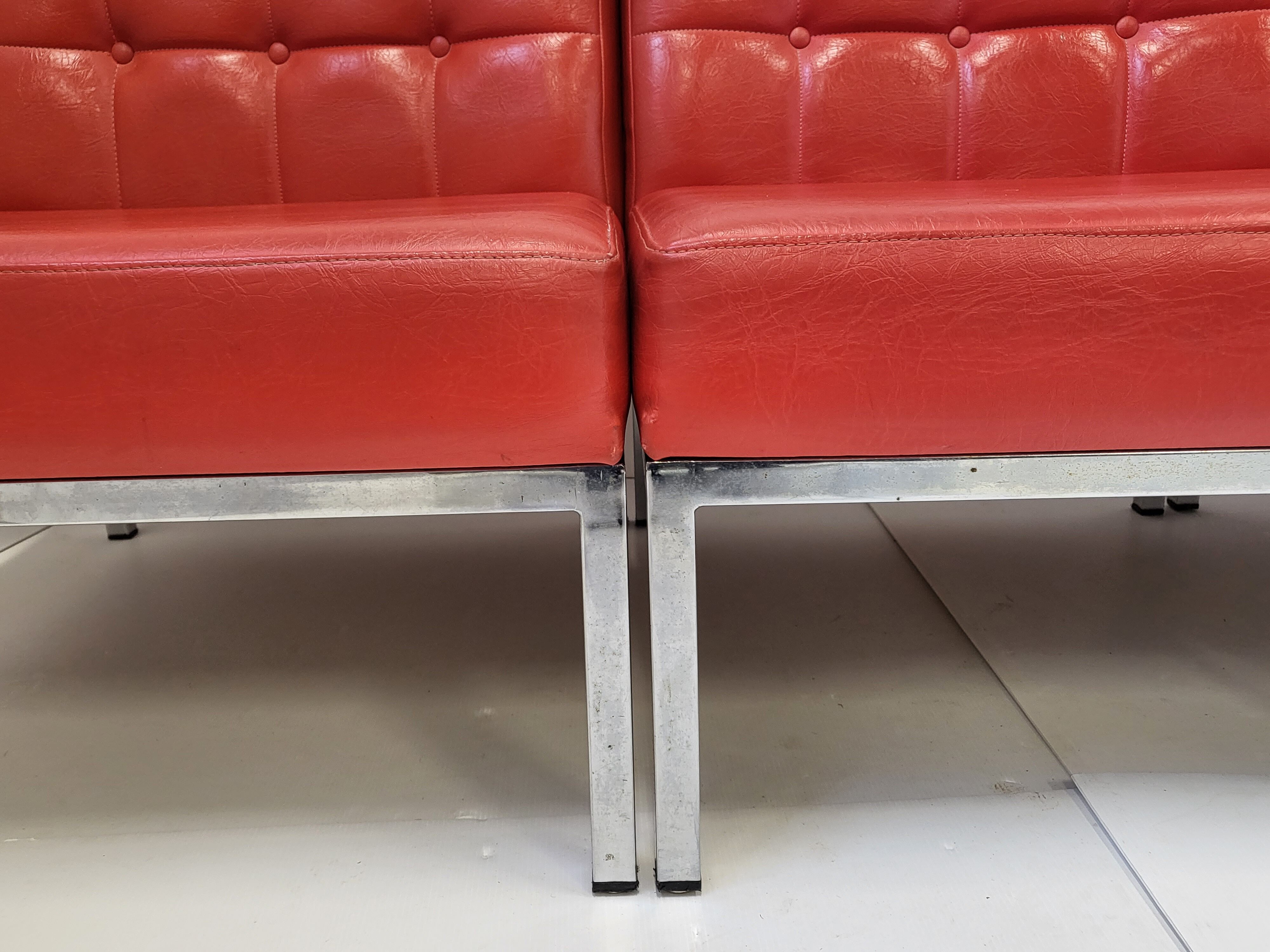 Suite of 3 vintage heaters forming a sofa