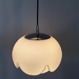 Suspension opaline vintage flower Seerose De peill & Putzler, 1970