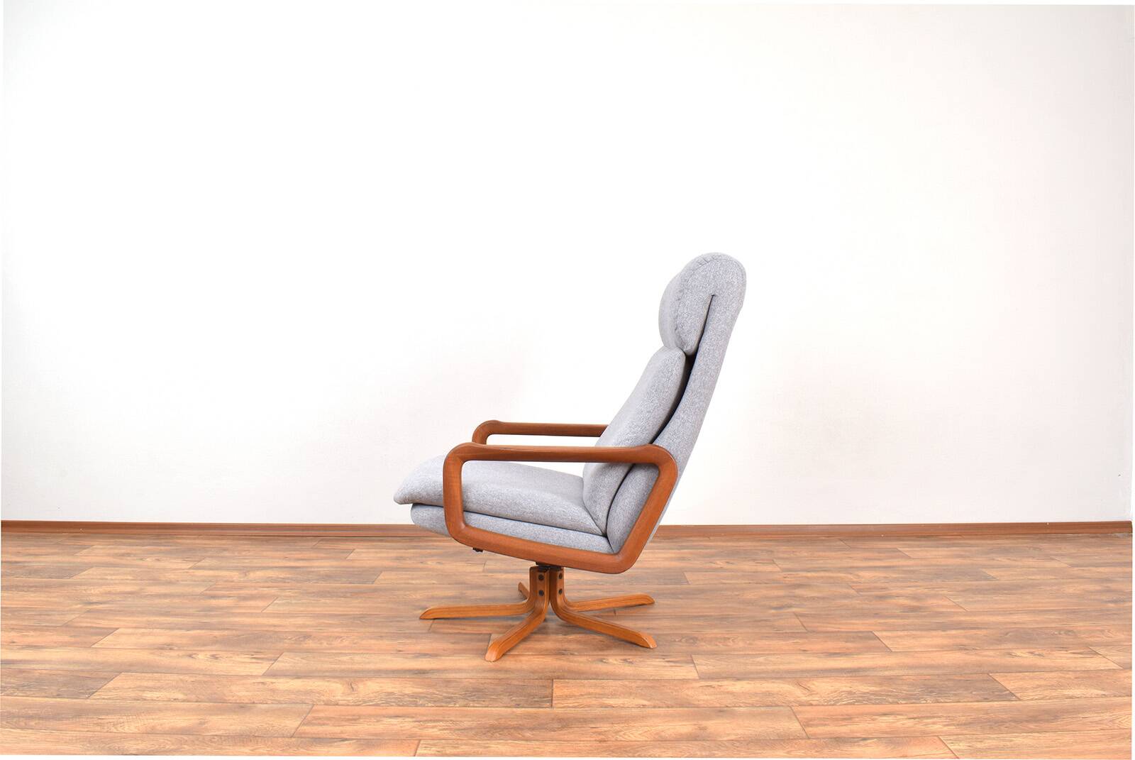 Mid-century Danish teak swivel office chair, 1960s.