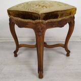 Louis XV pouf
