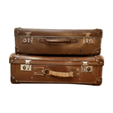 Duo of old suitcases