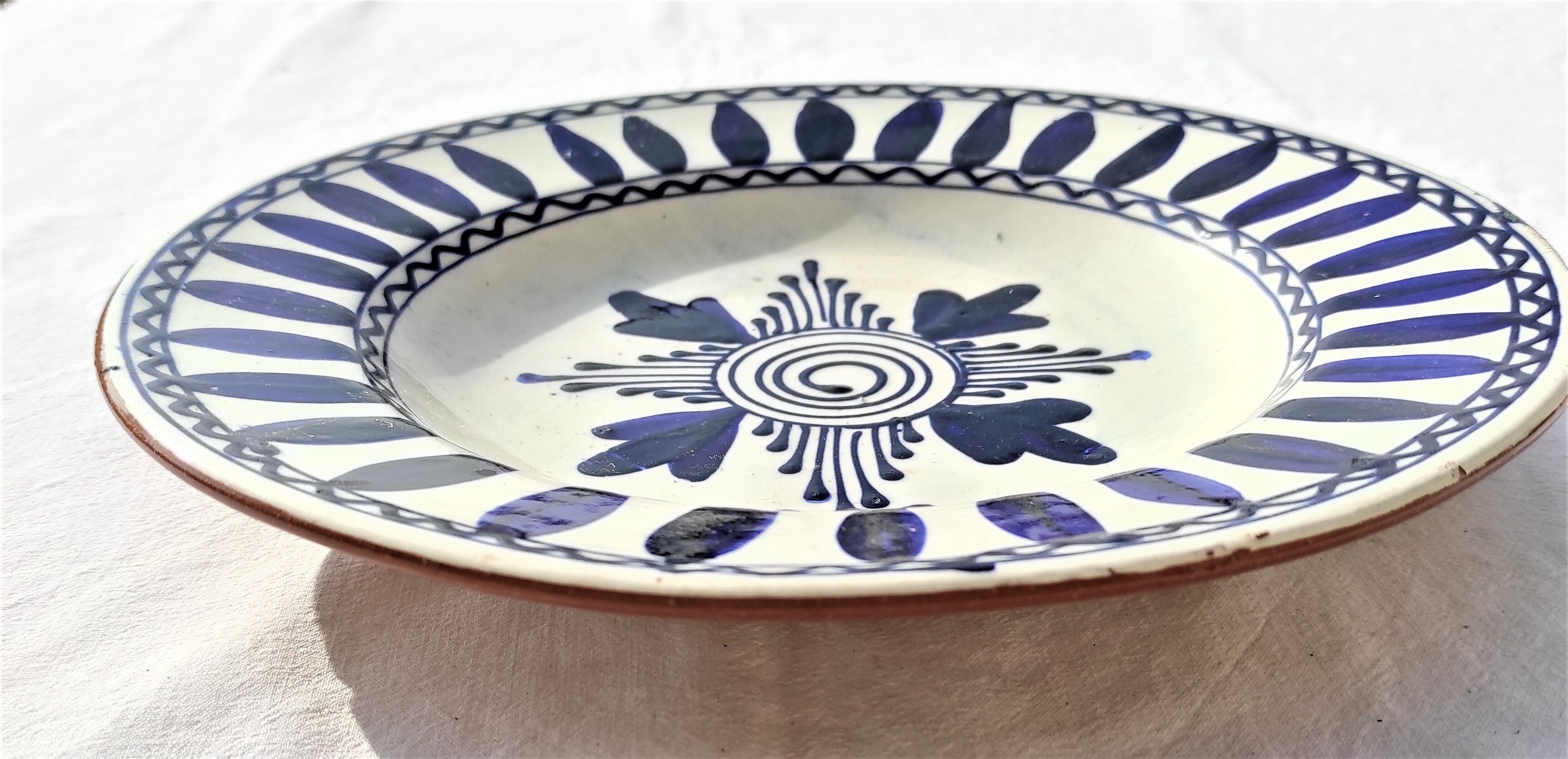 Hand-painted plates with fastening system 1 pair