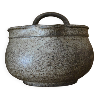 Salt cellar in stoneware