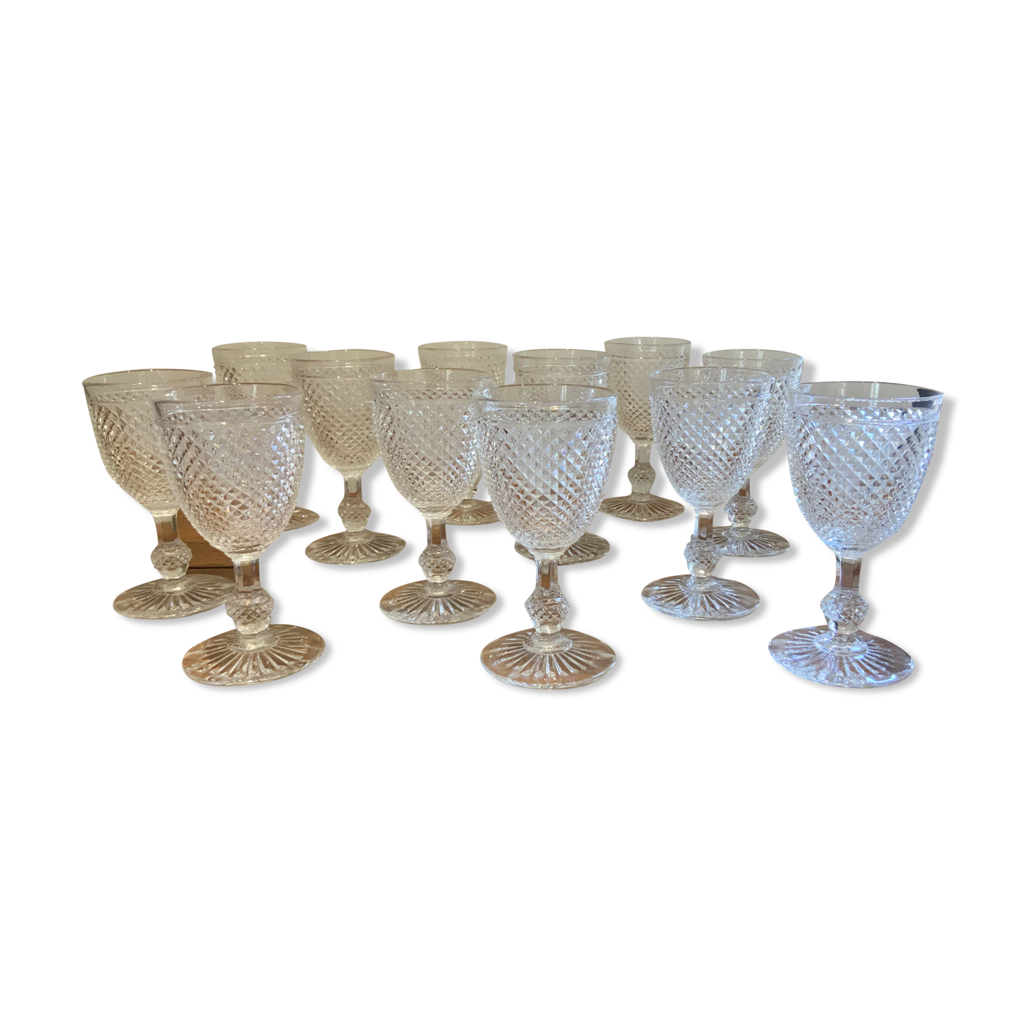 Baccarat 12 wine glasses diamond tips