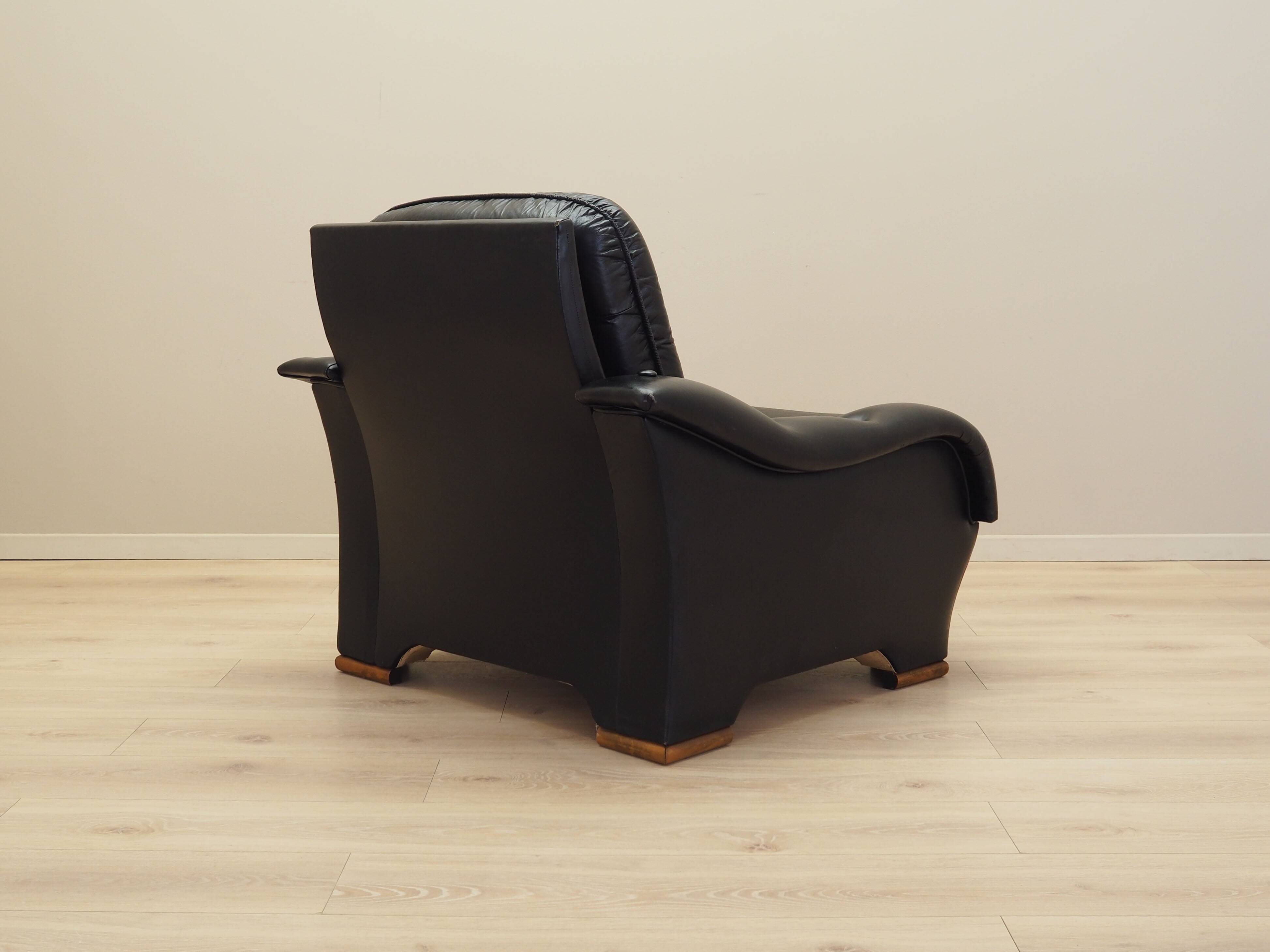 Black armchair, Italian design, 1980s, manufacture: Italy