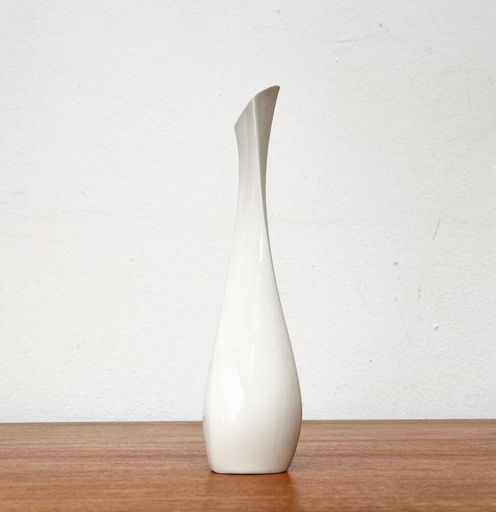 White sculptural German vase from the mid-century by Peter Müller for Sgrafo Modern, 1960s.