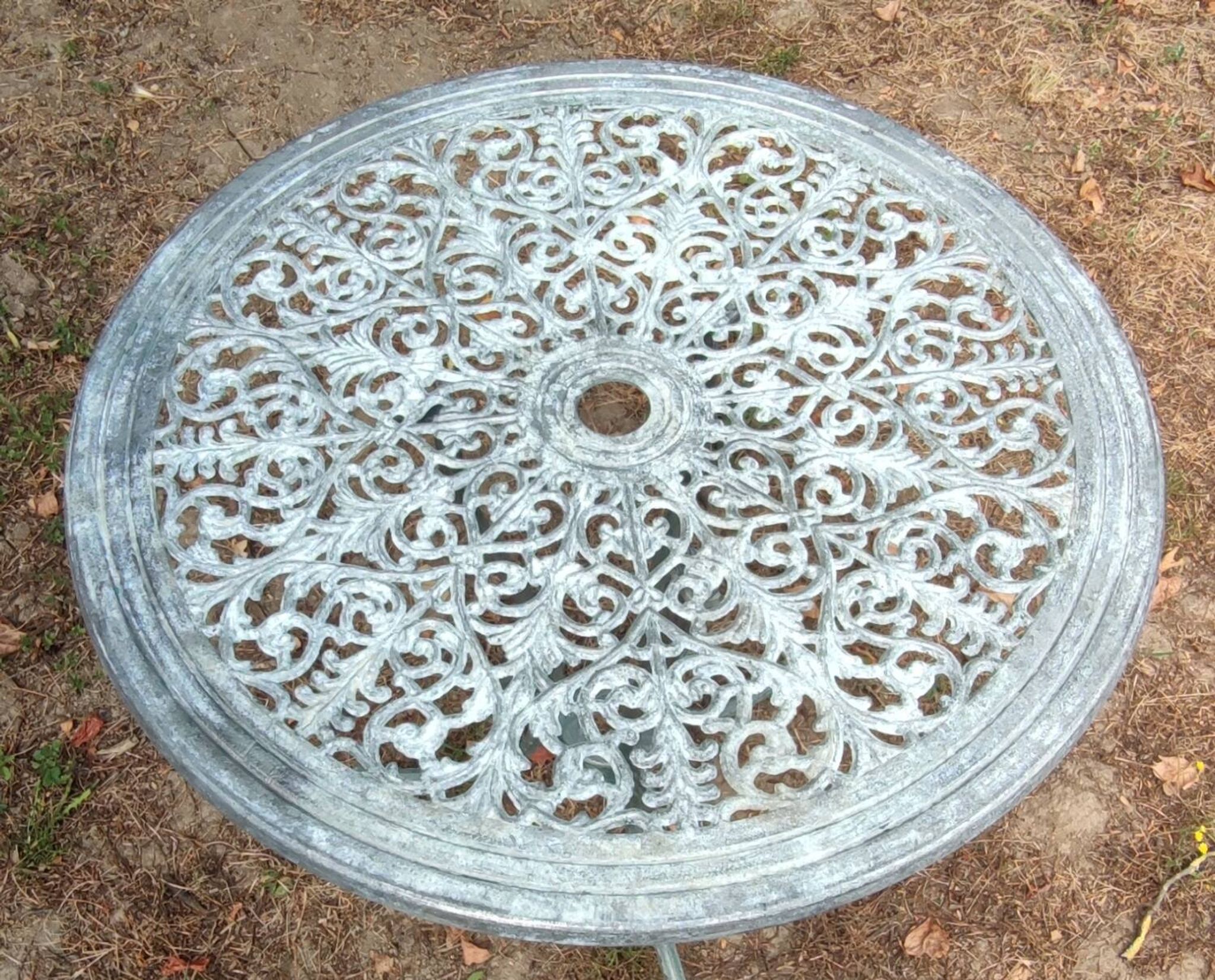 Vintage English style aluminum garden furniture