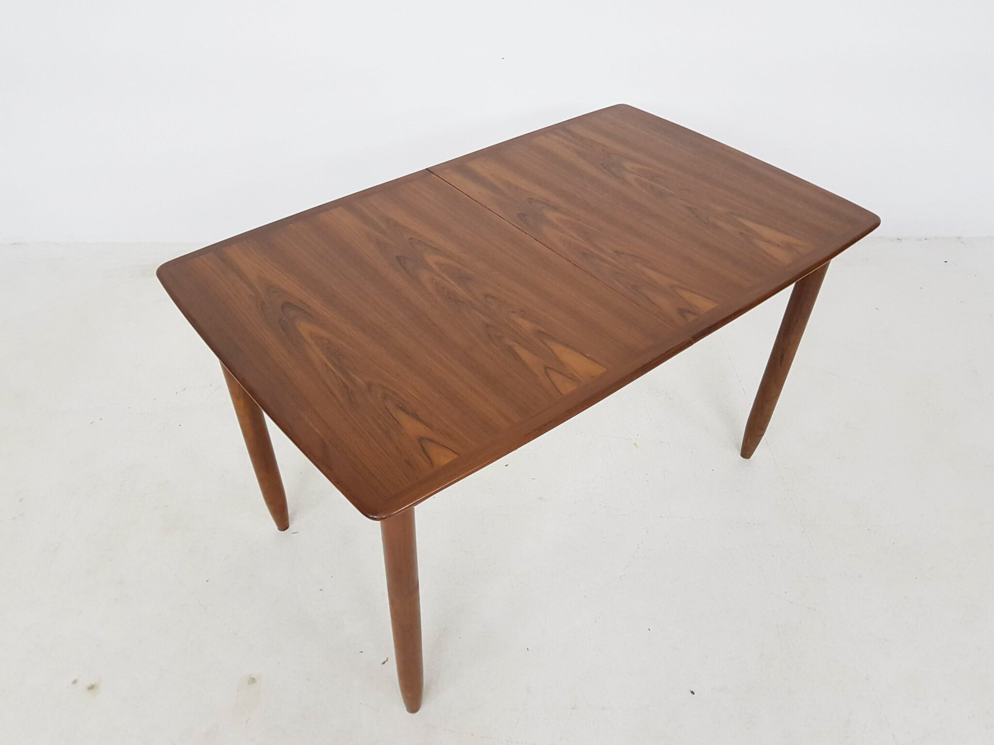 Mid-century teak extendable dining table, Netherlands 1950's