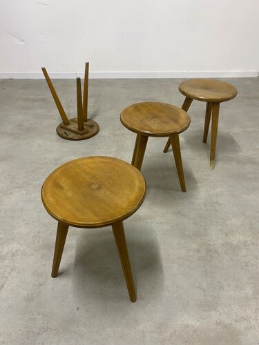 Ensemble table et 4 tabourets bois bistrot des années 50