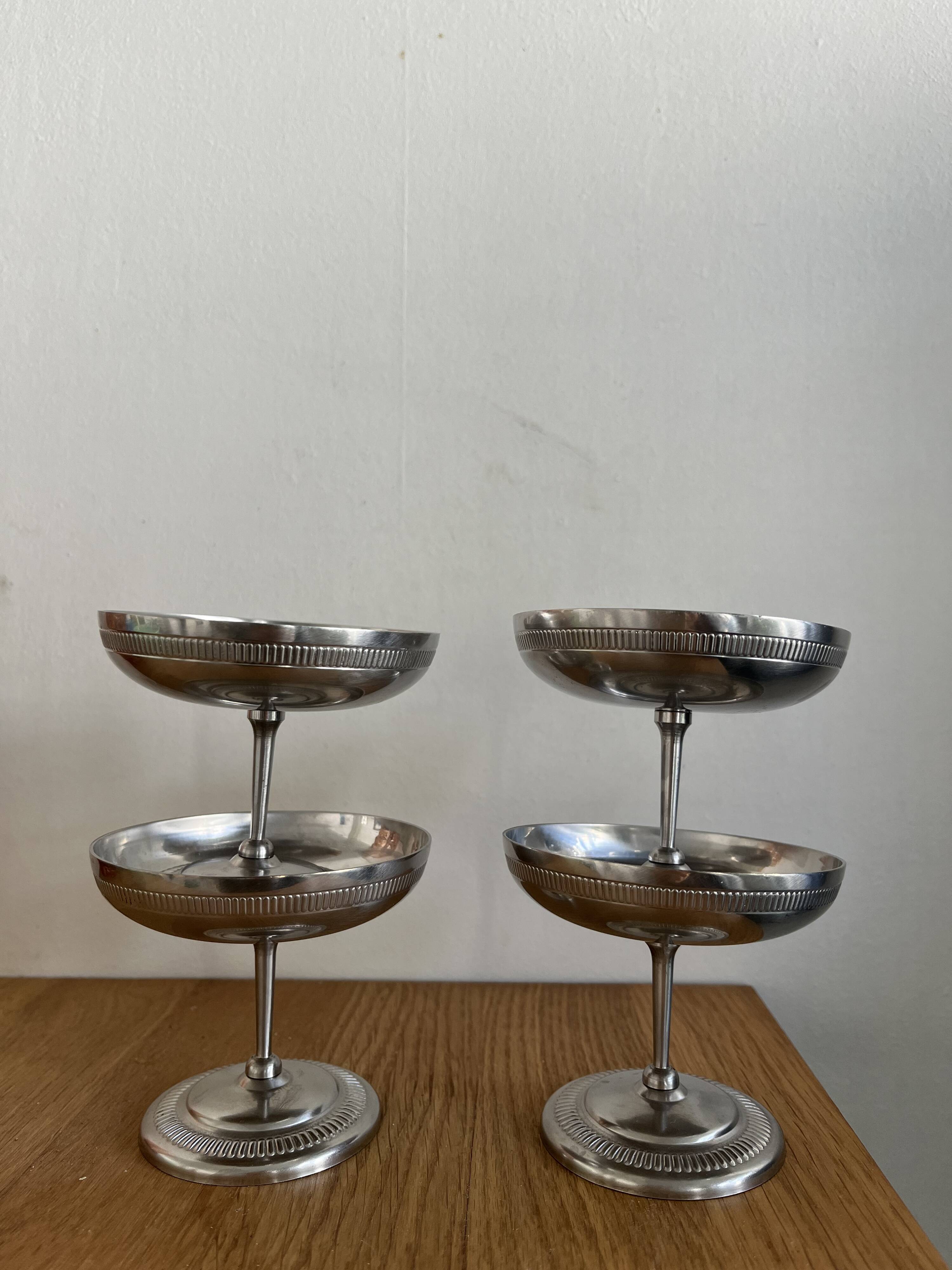 Set of 4 stainless steel ice cream cups