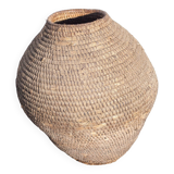 Old basket, burgundy XL straw and bramble, woven basket, interior decoration, pantry, cache