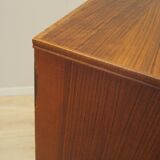 Walnut chest of drawers, Danish design, 1970s, production: Denmark